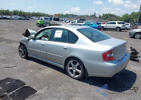 2007 Subaru Legacy 2.5I z USA, uszkodzony, nr VIN 4S3BL616X77210824